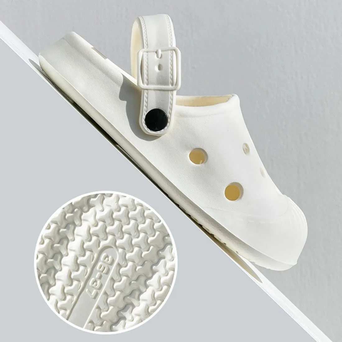 Anti-Collision Garden Clogs for Women and Men, Non-Slip Sandals, Slip On Work Shoes Heel Strap Mules Lightweight Shower Slippers Beach Indoor Outdoor Casual Wear Soft Air Cushion Sole Slides