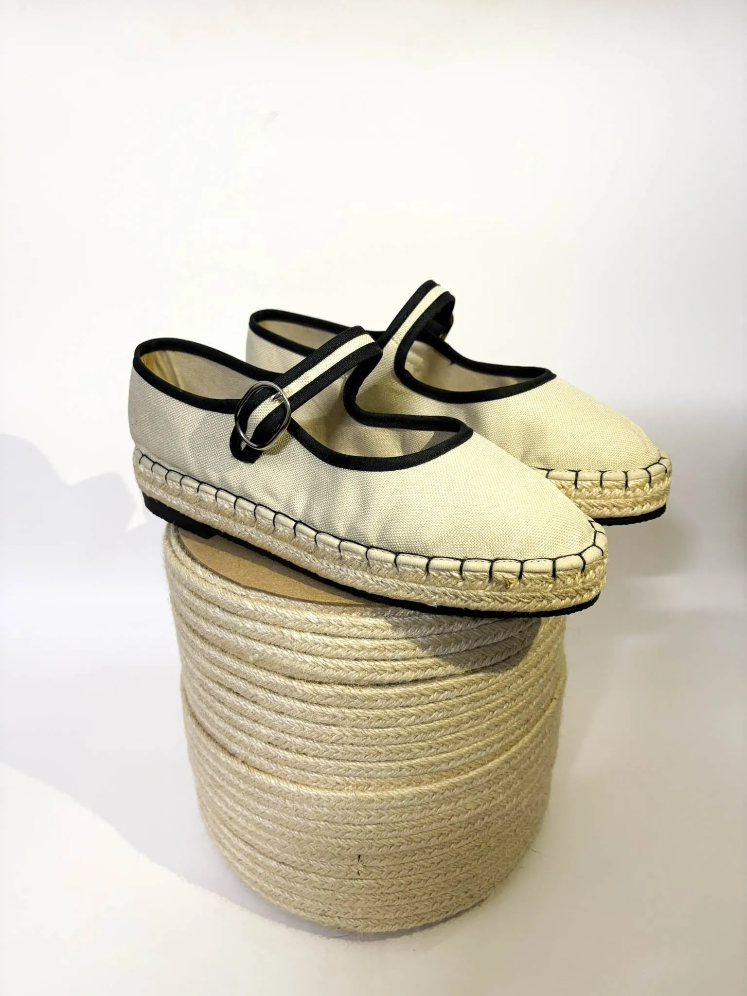Azzura Espadrilles