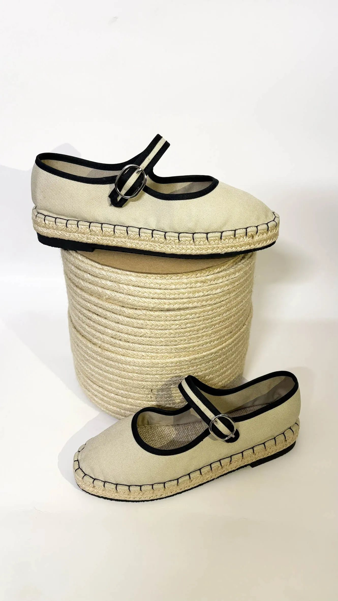 Azzura Espadrilles