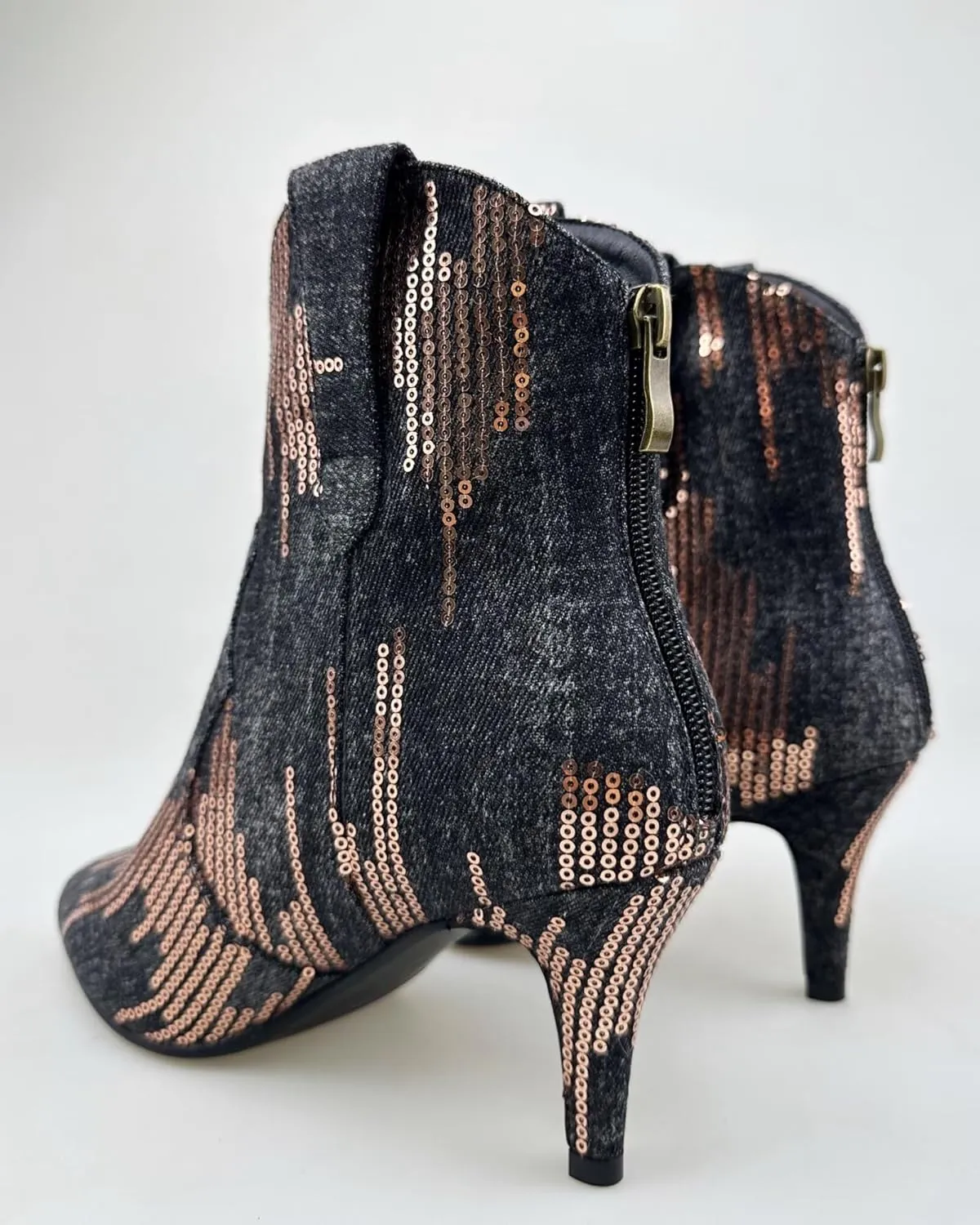 Frankie Hsu Women's Embroidered Western Cowboy Boots Ankle High Stitching Blue Denim Almond Medium Heeled Kitten Heel Fashion Retro Silver U-Shaped Buckle Classic Wide Ankle Big Size Pull-On Bootie