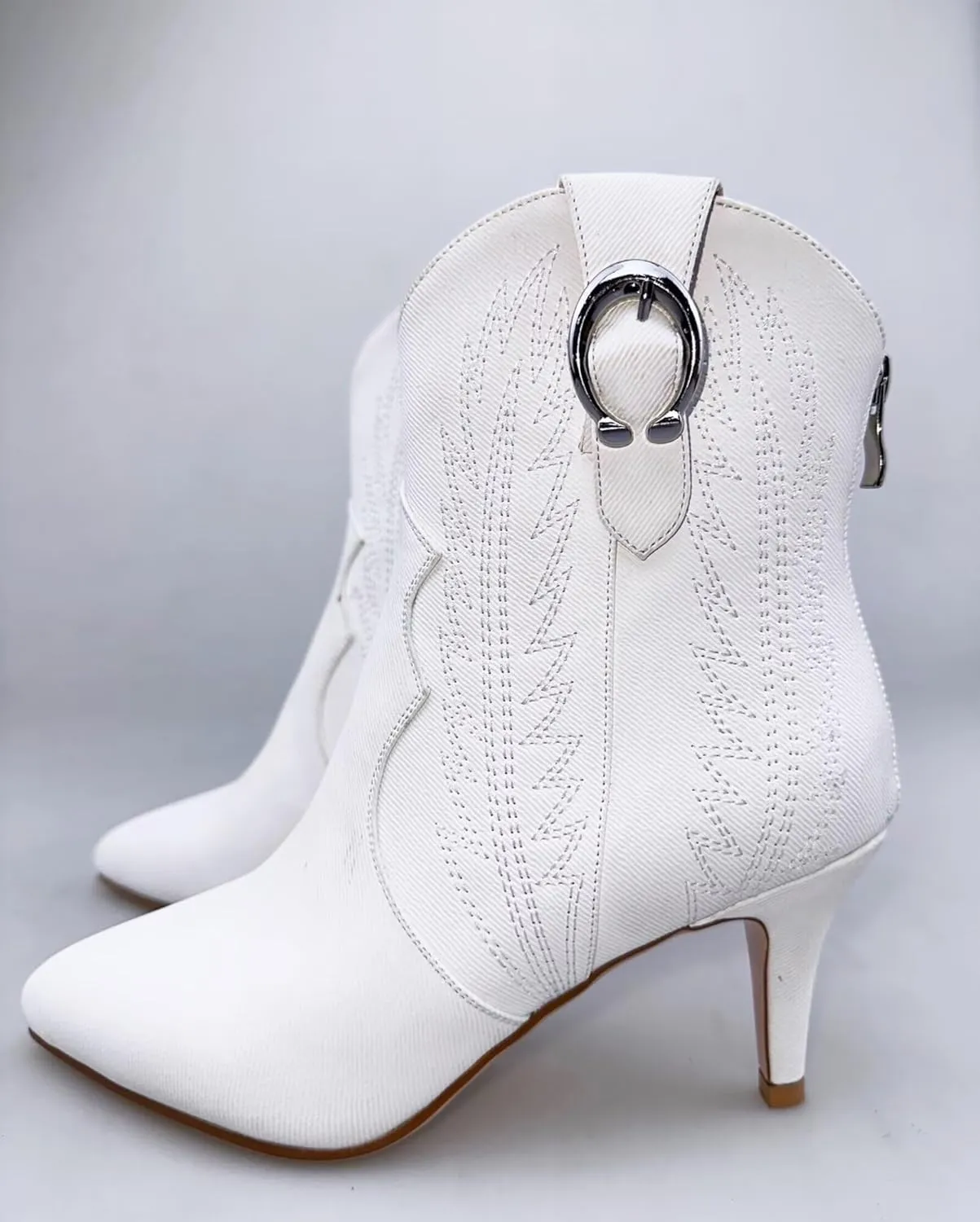 Frankie Hsu Women's Embroidered Western Cowboy Boots Ankle High Stitching Blue Denim Almond Medium Heeled Kitten Heel Fashion Retro Silver U-Shaped Buckle Classic Wide Ankle Big Size Pull-On Bootie