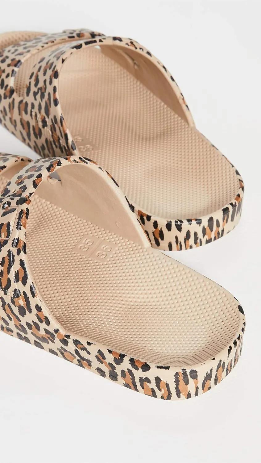Freedom Moses Women's Moses Two Band Slides