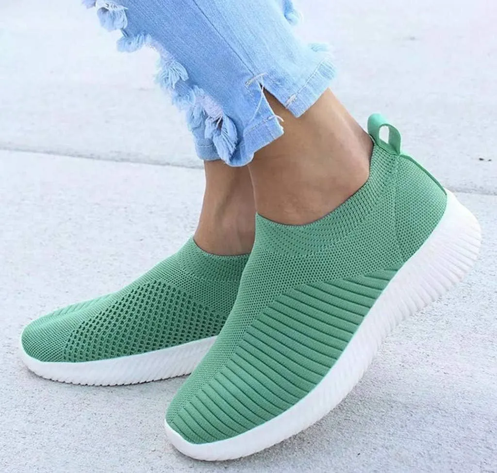 Low-Top Slip Ons Women's Fashion Sneakers Casual Running Shoes for Men Slip On Casual Shoes Trendy Black Platform Sneaker Tennis Shoe Loafers Casual Slip On