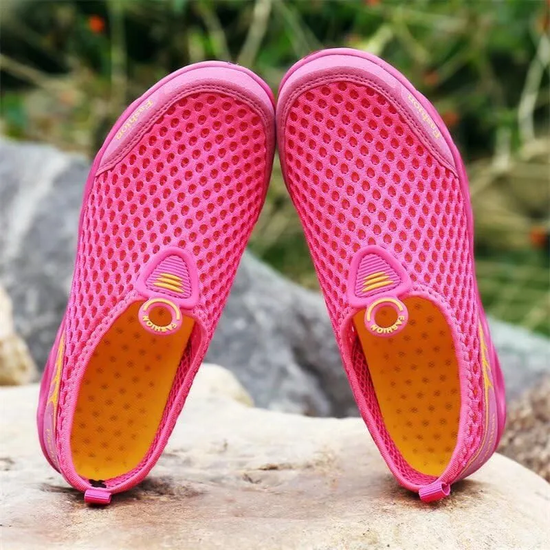 Mens Womens Lightweight Breathable Water Shoes for River Beach