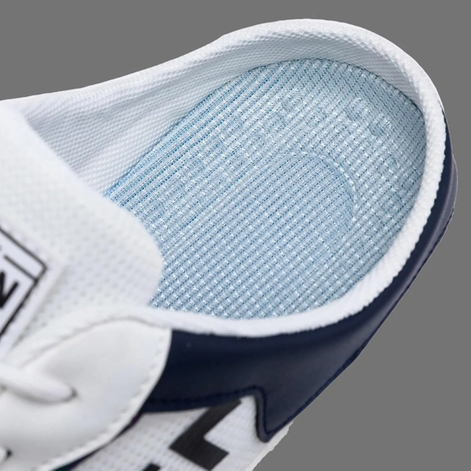 New Men's Shoes Trend Versatile Casual Shoes Lazy Man Half Slipperboard Shoes Shoes Male Loafer Shoes Men Casual Shoes