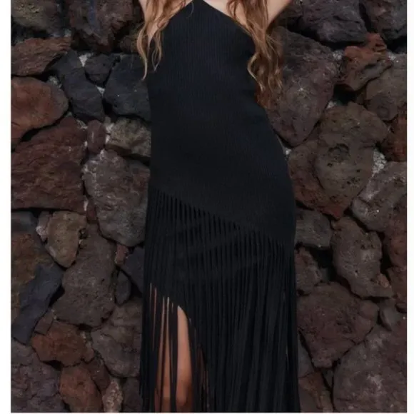 NWT Zara fringed ribbed skirt black