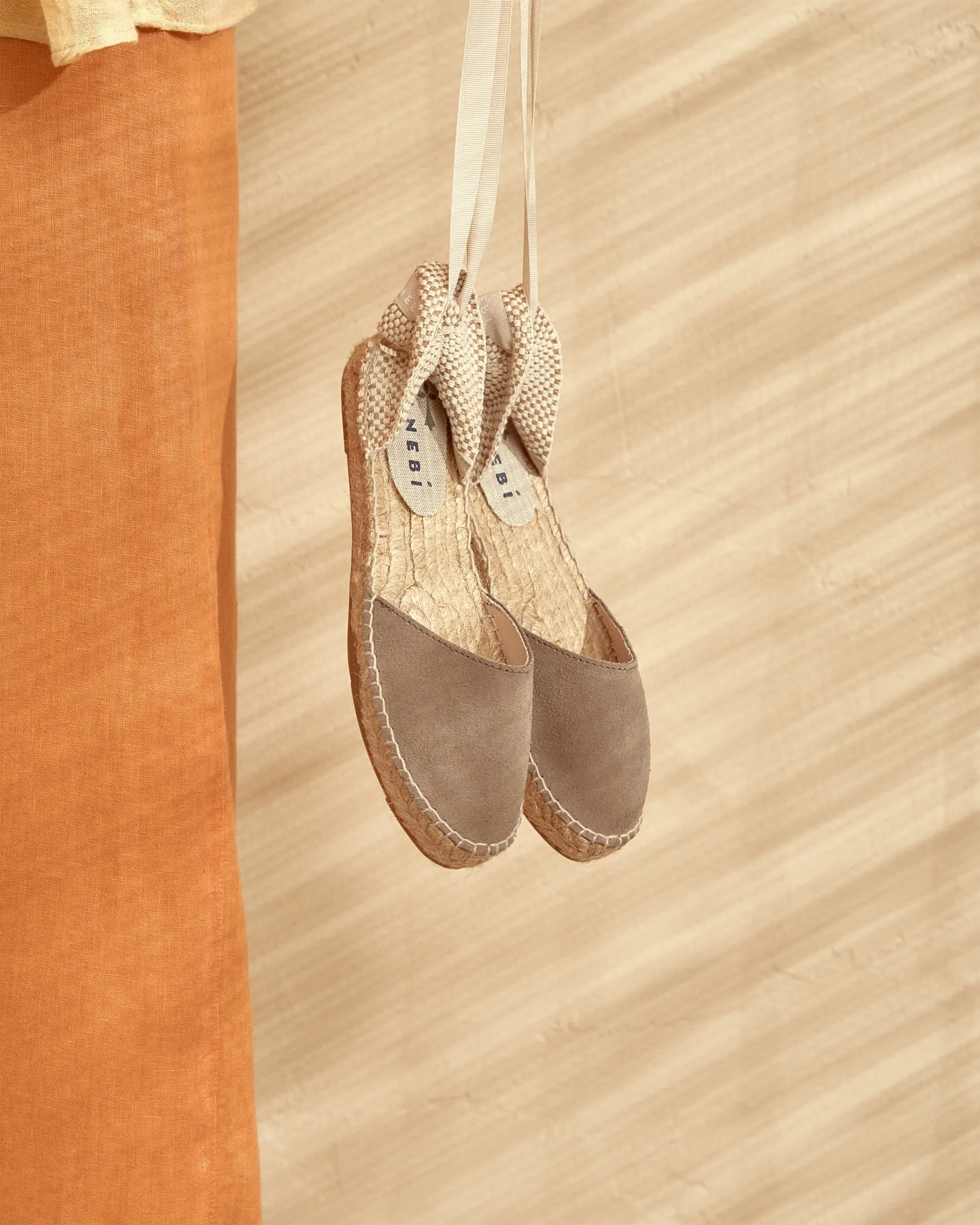 Suede Flat Valenciana Espadrilles - K19P0 - Hamptons Coco Brown