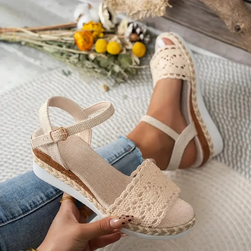 Veniza - Boho espadrilles met sleehak en haakpatroon