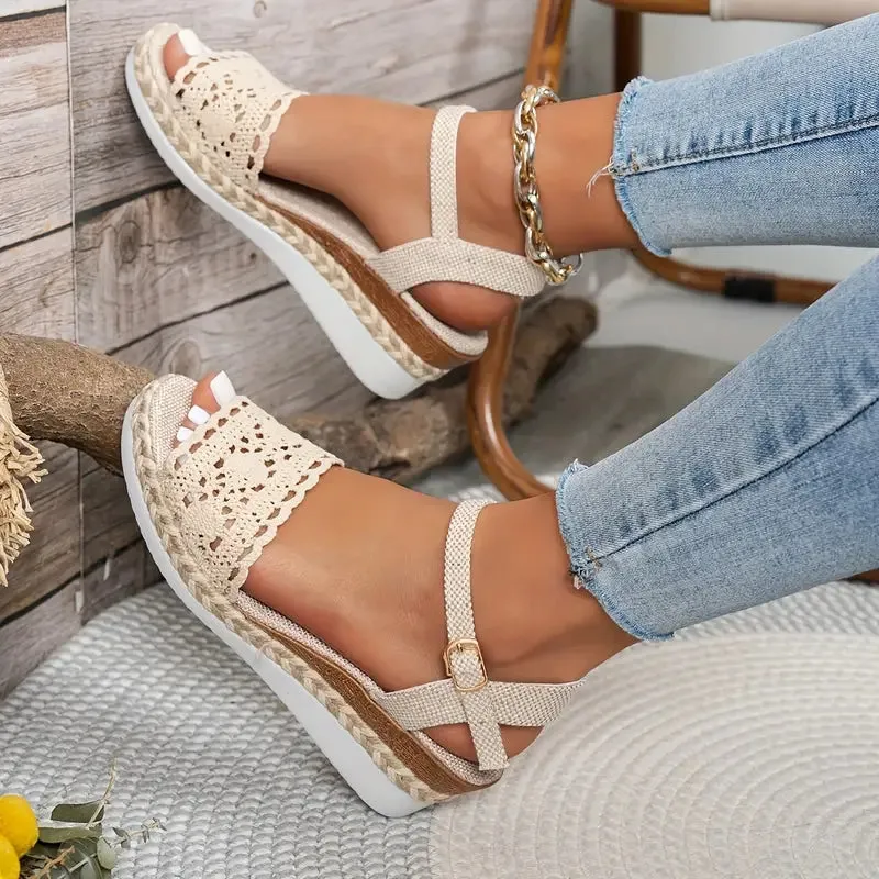 Veniza - Boho espadrilles met sleehak en haakpatroon