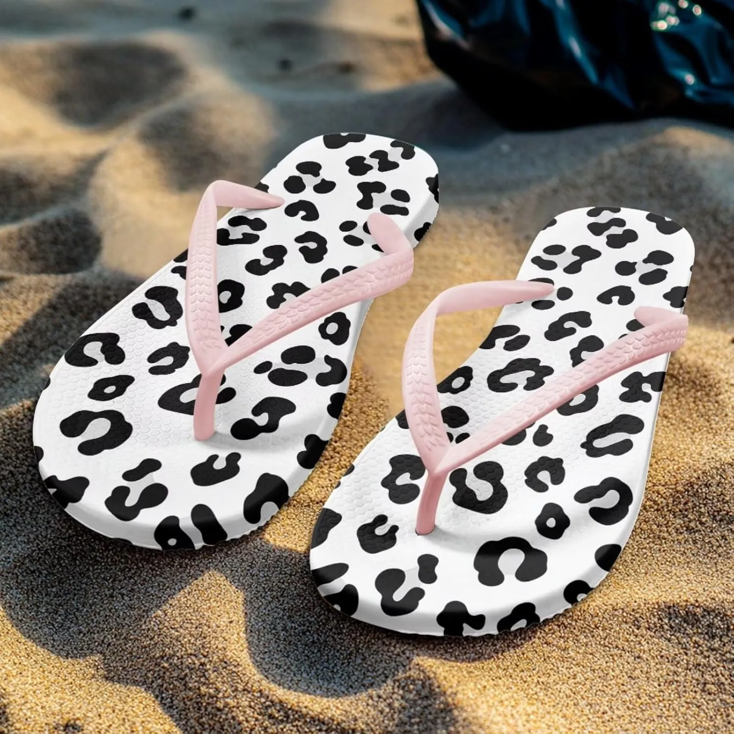 Women's Beach Flip-Flops Tropical Style Lightweight Thong Sandals with EVA Sole Non-Slip Pool Shower Slippers