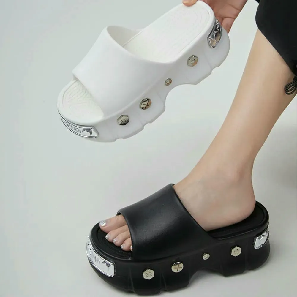 Women's Clogs Punk Style Women's Clogs Soft Eva Thick Sole Slippers Garden Shoes Fashion Beach Sandals