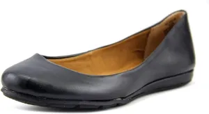 Womens Ellie Padded Insole Round Toe Flats