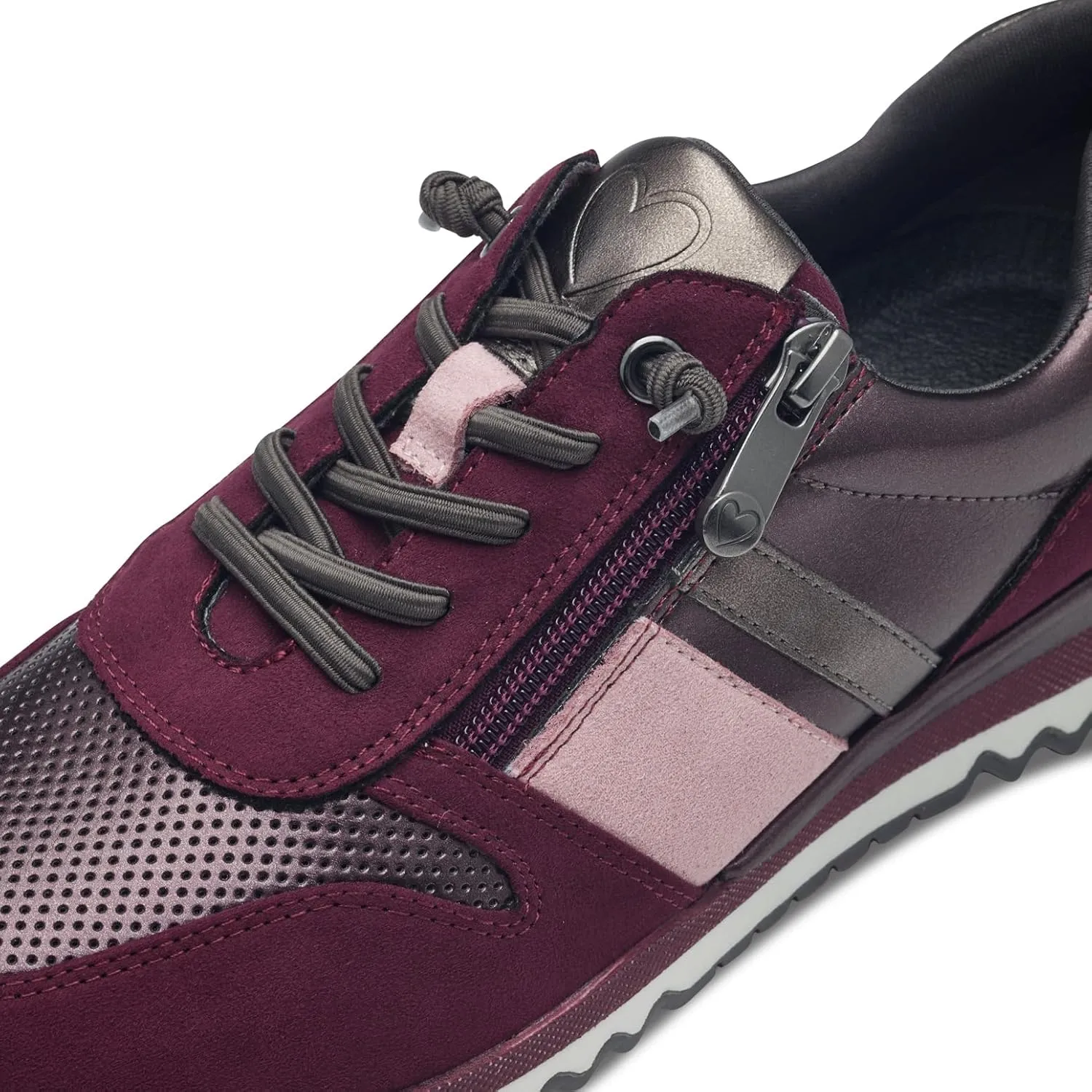 Women's Low-Top Sneakers