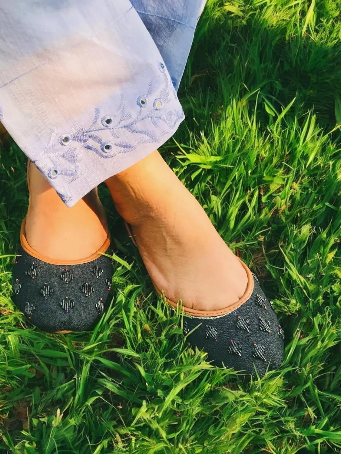 Women's Slip On Traditional Handmade Khussa Bridal Mojari Punjabi Jutti Ethnic Ballet Flats
