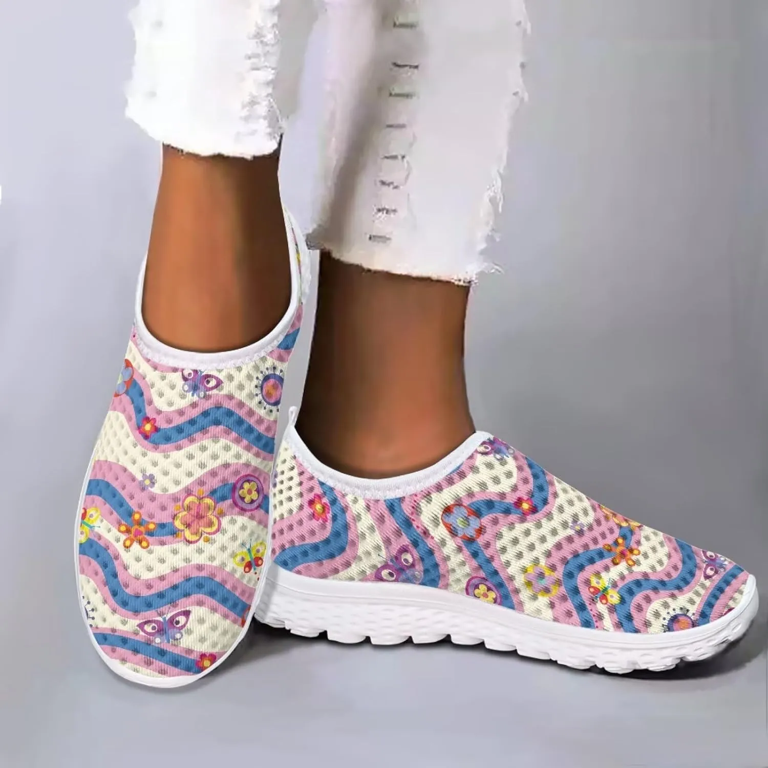 Women's Slip On Walking Running Shoes Ladies Low-top Loafers Lightweight Breathable Mesh Fashion Sneakers US Size 5.5-11.5