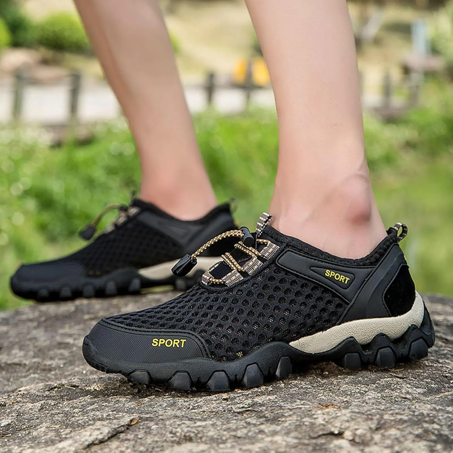 Womens White Tennis Shoes Leather Sneakers Casual Walking Shoes for Women White Running Shoes Womens Slip On Loafers Work Sneakers for Women
