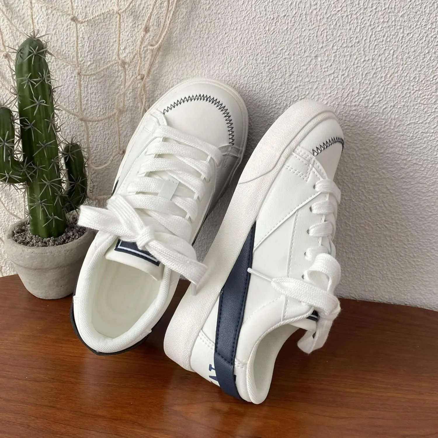 Y2K Cute Casual Sneakers for Women - Cute Plaid Shoes Chunky Rope Lace-up Fashion Comfortable White Shoes