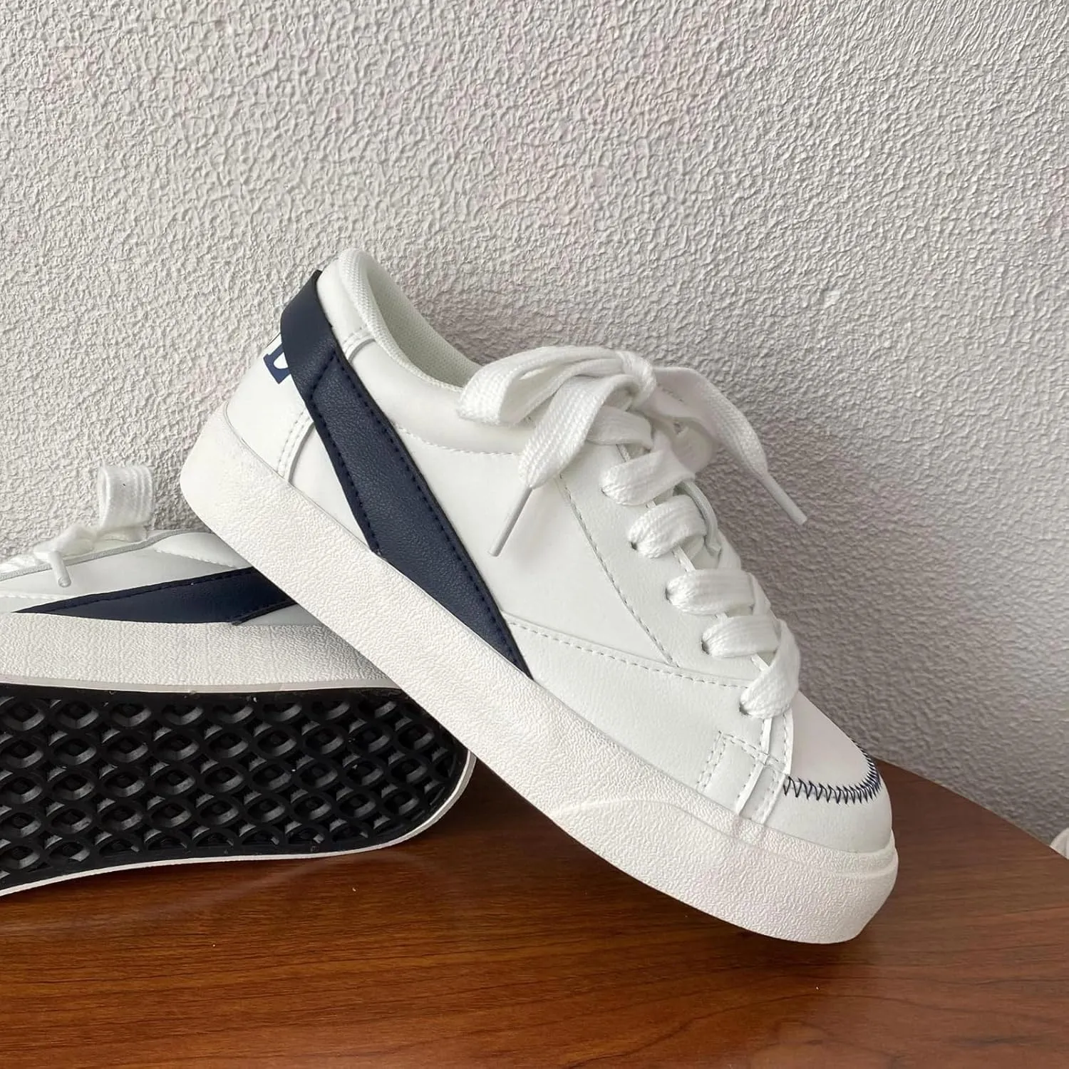Y2K Cute Casual Sneakers for Women - Cute Plaid Shoes Chunky Rope Lace-up Fashion Comfortable White Shoes